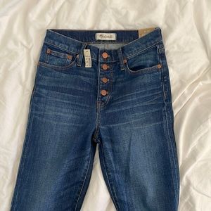 NWT Madewell flea market flare jeans: button-front edition